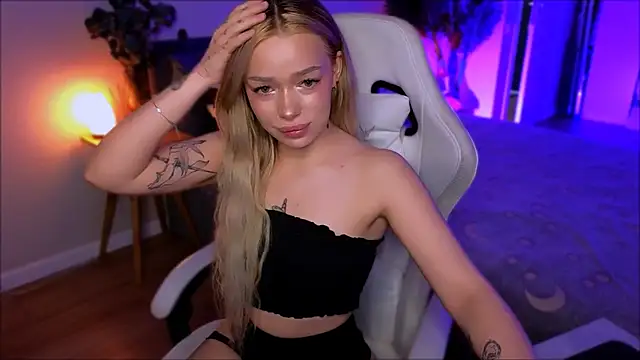 Lily Yin online show from 03-30-26, 05:42