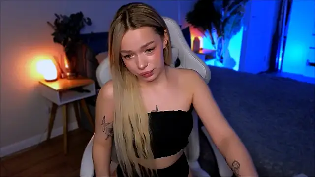 Lily Yin online show from 02-22-26, 05:10