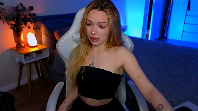 Lily Yin online show from 06-21-26, 06:08