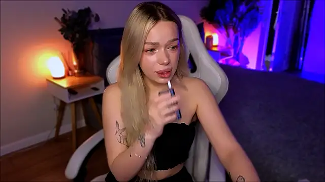 Lily Yin online show from 02-26-26, 05:51