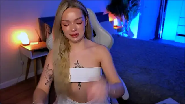 Lily Yin online show from 02-07-26, 05:04