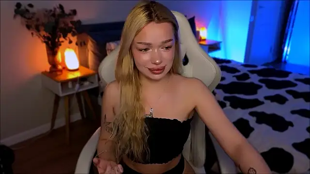 Lily Yin online show from 07-05-26, 05:47