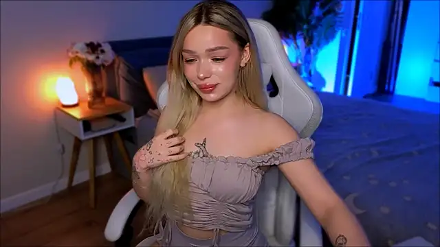 Lily Yin online show from 02-12-26, 05:51