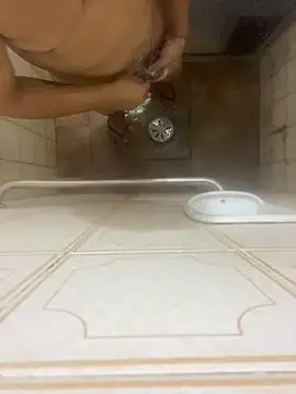 Snapshot of baruel-10 chatting on 01-16-25, 07:52 baruel-10 online show from 01-16-25, 07:52