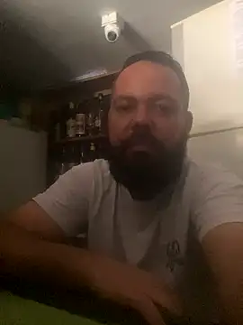 Snapshot of baruel-10 chatting on 09-09-25, 03:32 baruel-10 online show from 09-09-25, 03:32