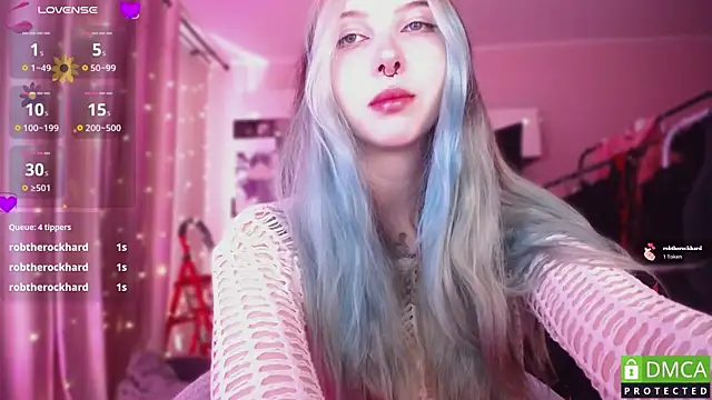 JustMeowGirl online show from 05-08-26, 05:11