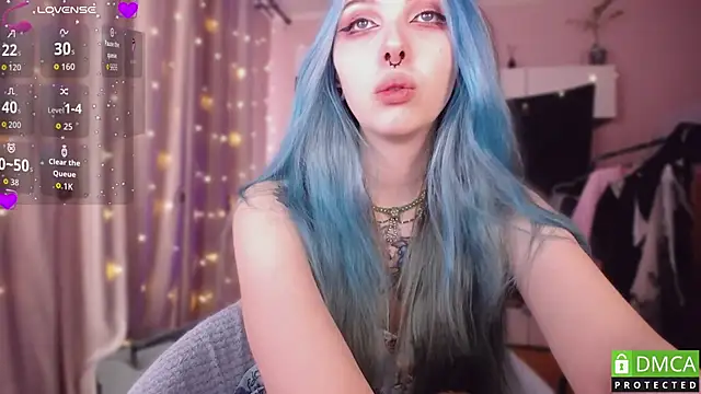 JustMeowGirl online show from 02-15-26, 04:46