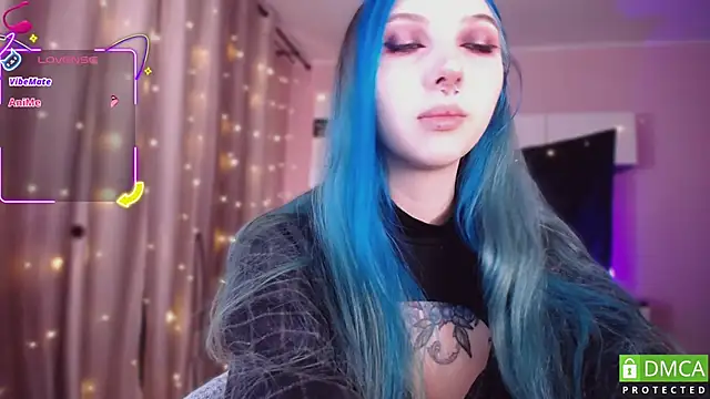 JustMeowGirl online show from 11-10-25, 04:17