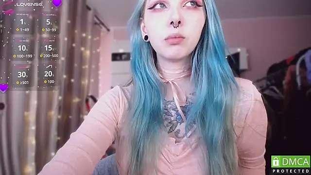 JustMeowGirl online show from 03-28-26, 04:57