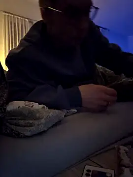 Schnubby1 online show from 03-14-25, 07:12