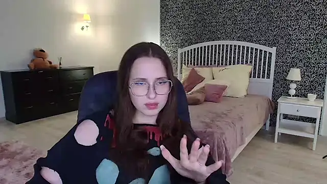 Barbie Bye online show from 02-04-25, 07:00