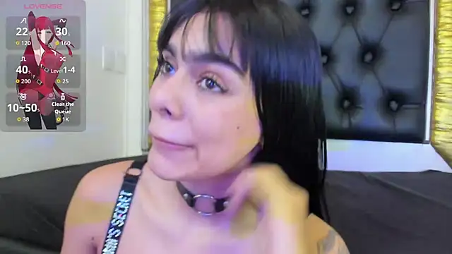 Foxy Assh  online show from 12-14-25, 02:00