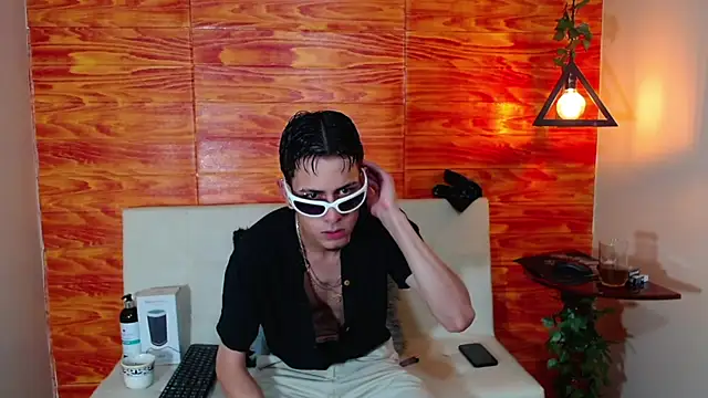 Bastiaan 28 online show from 03-12-25, 02:52
