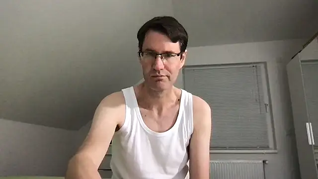 zxzx cam1 online show from 01-16-26, 05:17