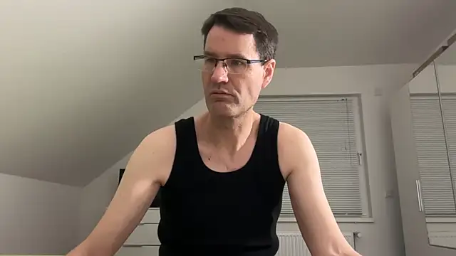 zxzx cam1 online show from 02-20-26, 06:32