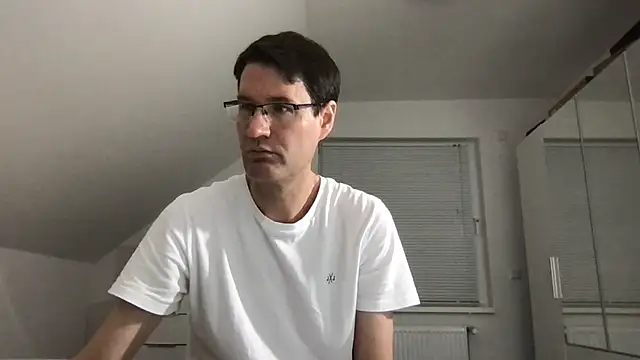 zxzx cam1 online show from 12-21-25, 04:52