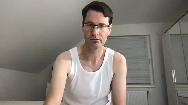 zxzx cam1 online show from 12-14-25, 05:18