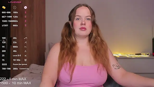 HANNA MONTANAS online show from 10-24-25, 04:28