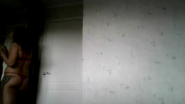 AngelinaLove28 online show from 05-18-26, 08:19
