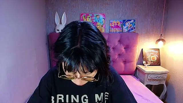 Snapshot of charlottemoonxz chatting on 07-01-26, 05:35 charlottemoonxz online show from 07-01-26, 05:35
