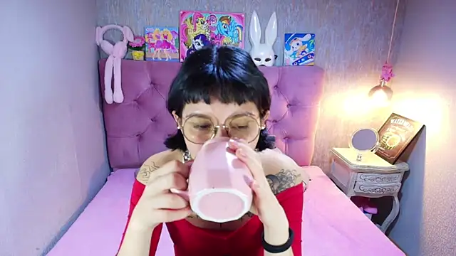 charlottemoonxz online show from 03-04-26, 07:10