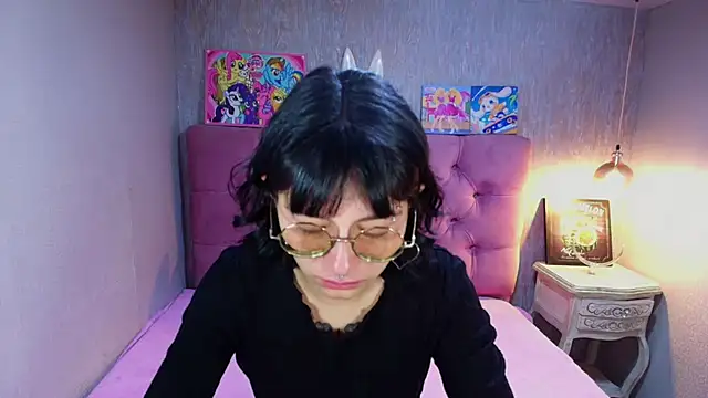 Snapshot of charlottemoonxz chatting on 07-12-26, 05:47 charlottemoonxz online show from 07-12-26, 05:47