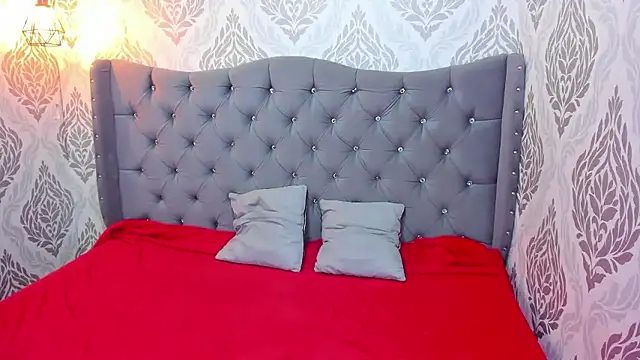 charlottemoonxz online show from 01-11-26, 06:37