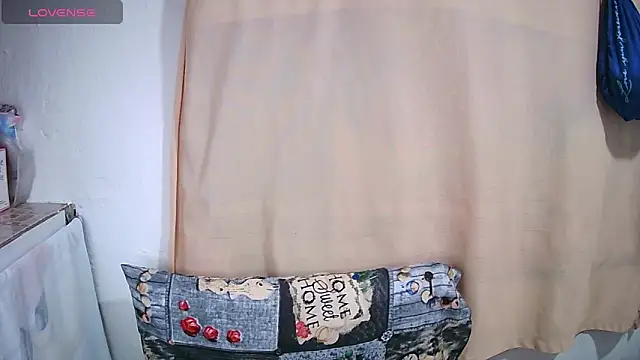 lynieh- online show from 03-26-26, 09:02