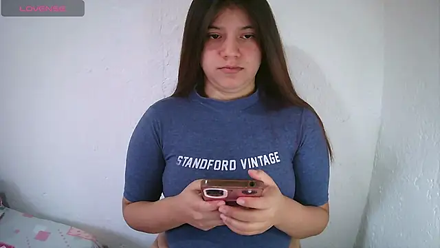 Snapshot of lynieh- chatting on 01-31-26, 10:08 lynieh- online show from 01-31-26, 10:08