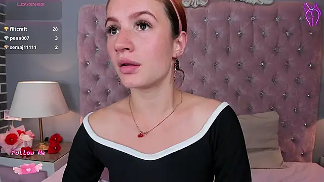 Snapshot of AdelaineBest chatting on 02-26-25, 04:08 AdelaineBest online show from 02-26-25, 04:08