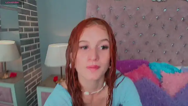 Snapshot of AdelaineBest chatting on 09-08-25, 08:19 AdelaineBest online show from 09-08-25, 08:19
