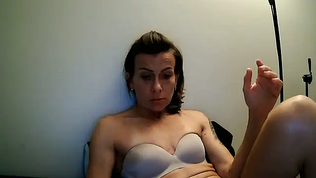 Snapshot of anechka1 chatting on 07-18-26, 01:14 anechka1 online show from 07-18-26, 01:14