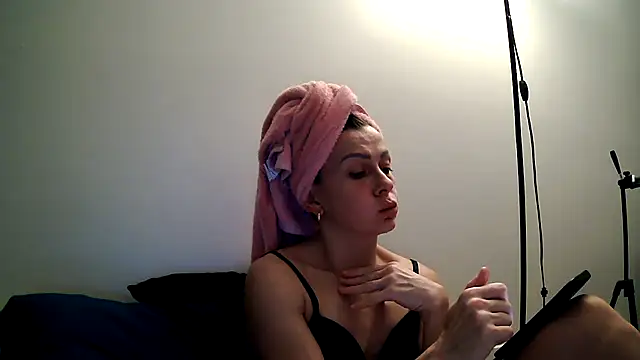 anechka1 online show from 12-14-25, 09:42