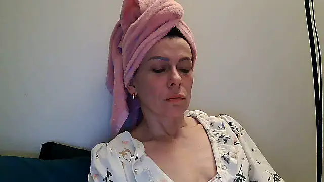 anechka1 online show from 03-10-26, 11:42