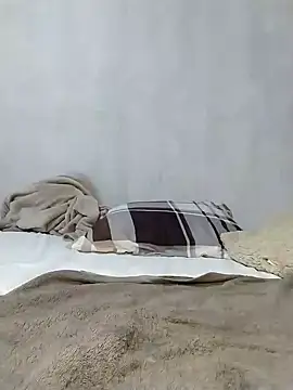 Snapshot of Stallion100 chatting on 02-06-26, 10:17 Stallion100 online show from 02-06-26, 10:17