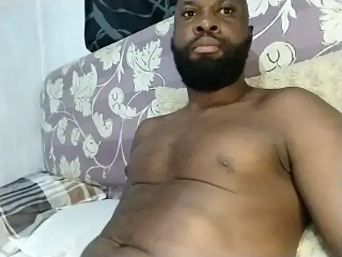 Snapshot of Stallion100 chatting on 02-17-26, 10:29 Stallion100 online show from 02-17-26, 10:29