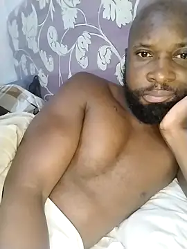 Snapshot of Stallion100 chatting on 02-13-26, 05:18 Stallion100 online show from 02-13-26, 05:18