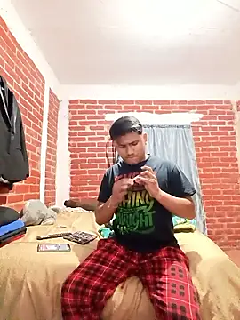 Cris ale1218 online show from 01-13-26, 04:27