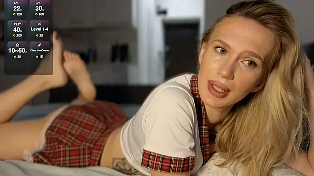 lluna drug online show from 10-15-25, 07:05