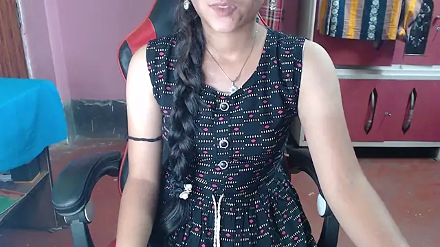 Angel Alison  online show from 04-24-26, 11:01