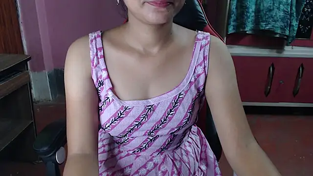 Angel Alison  online show from 07-10-26, 06:19