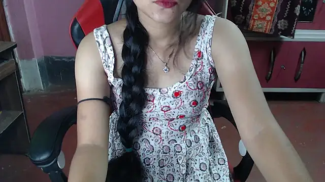 Angel Alison  online show from 05-18-26, 06:34