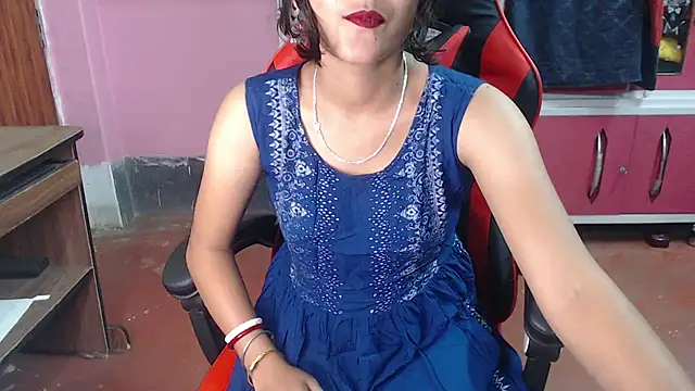 Snapshot of Angel_Alison_ chatting on 02-11-25, 06:22 Angel Alison  online show from 02-11-25, 06:22
