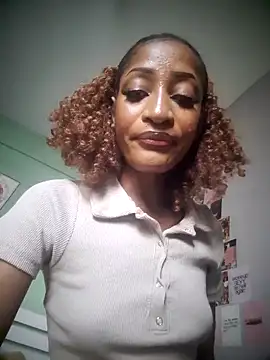 GoddessVee online show from 11-10-25, 12:43