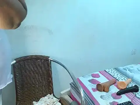 Sharonevans1 online show from 12-13-24, 09:24