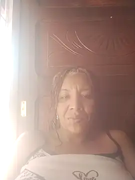 Snapshot of Surreyaa chatting on 03-03-26, 05:31 Surreyaa online show from 03-03-26, 05:31