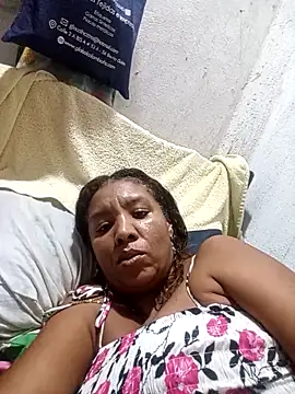 Snapshot of Surreyaa chatting on 11-05-25, 12:14 Surreyaa online show from 11-05-25, 12:14