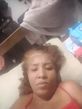 Snapshot of Surreyaa chatting on 02-21-26, 05:53 Surreyaa online show from 02-21-26, 05:53