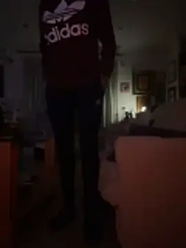 Snapshot of Kamaleonix chatting on 11-25-25, 05:13 Kamaleonix online show from 11-25-25, 05:13