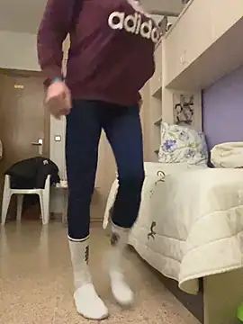 Snapshot of Kamaleonix chatting on 02-21-26, 09:28 Kamaleonix online show from 02-21-26, 09:28